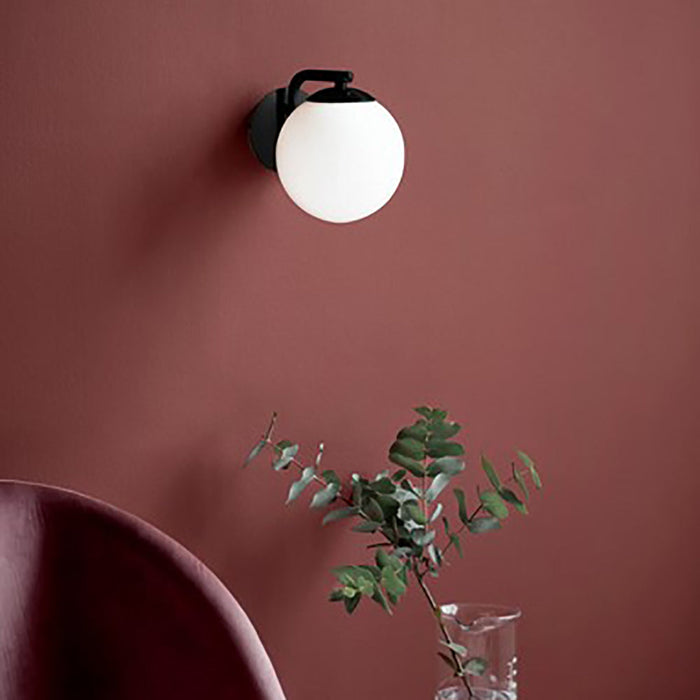 Buy Wall Sconce Australia Grant Wall Sconce Black Metal - 47091003