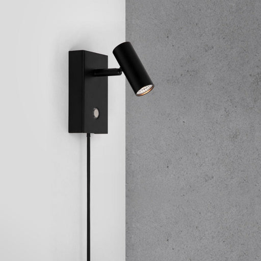 Buy Bedside Reading Lights Australia Omari Bedside Reading Light Black Metal 2700K - 2112231003