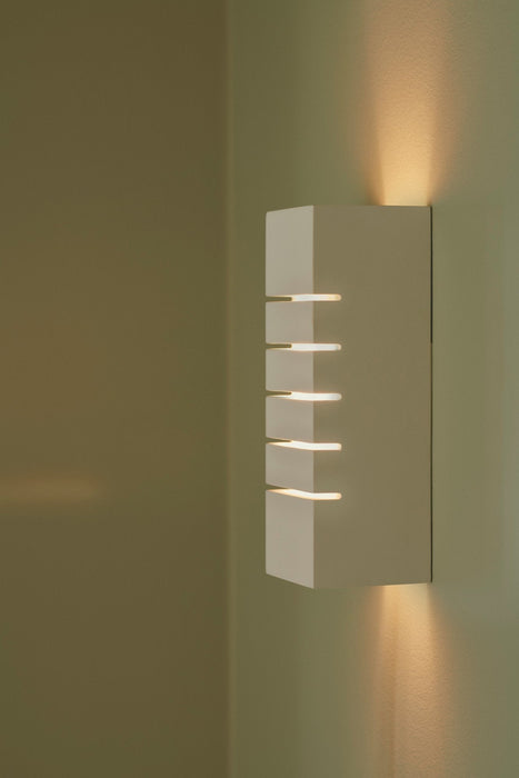 Lancio Square Wall Light White - 2412501001