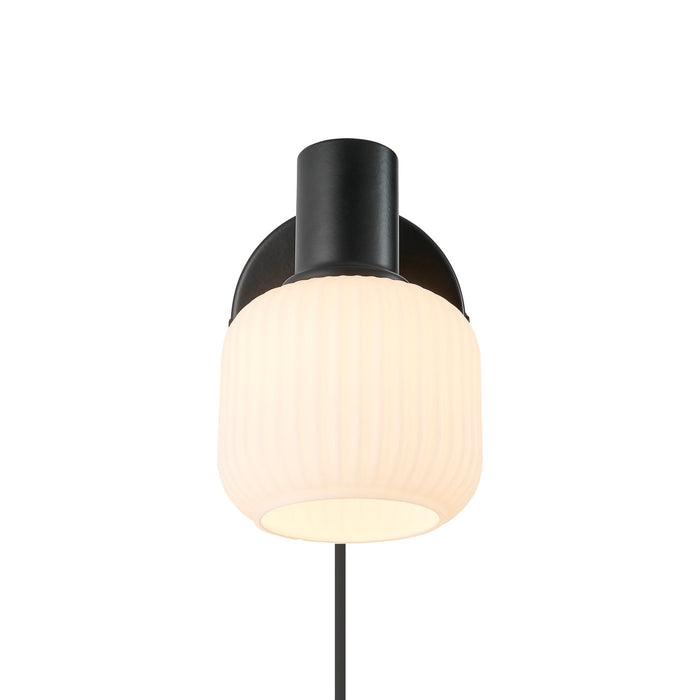 Milford Mini Wall Light Black - 2412631003
