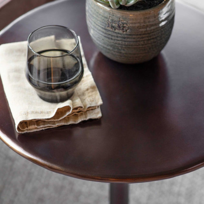 Kinnitty Iron Side Table Bronze - GDFUR04764